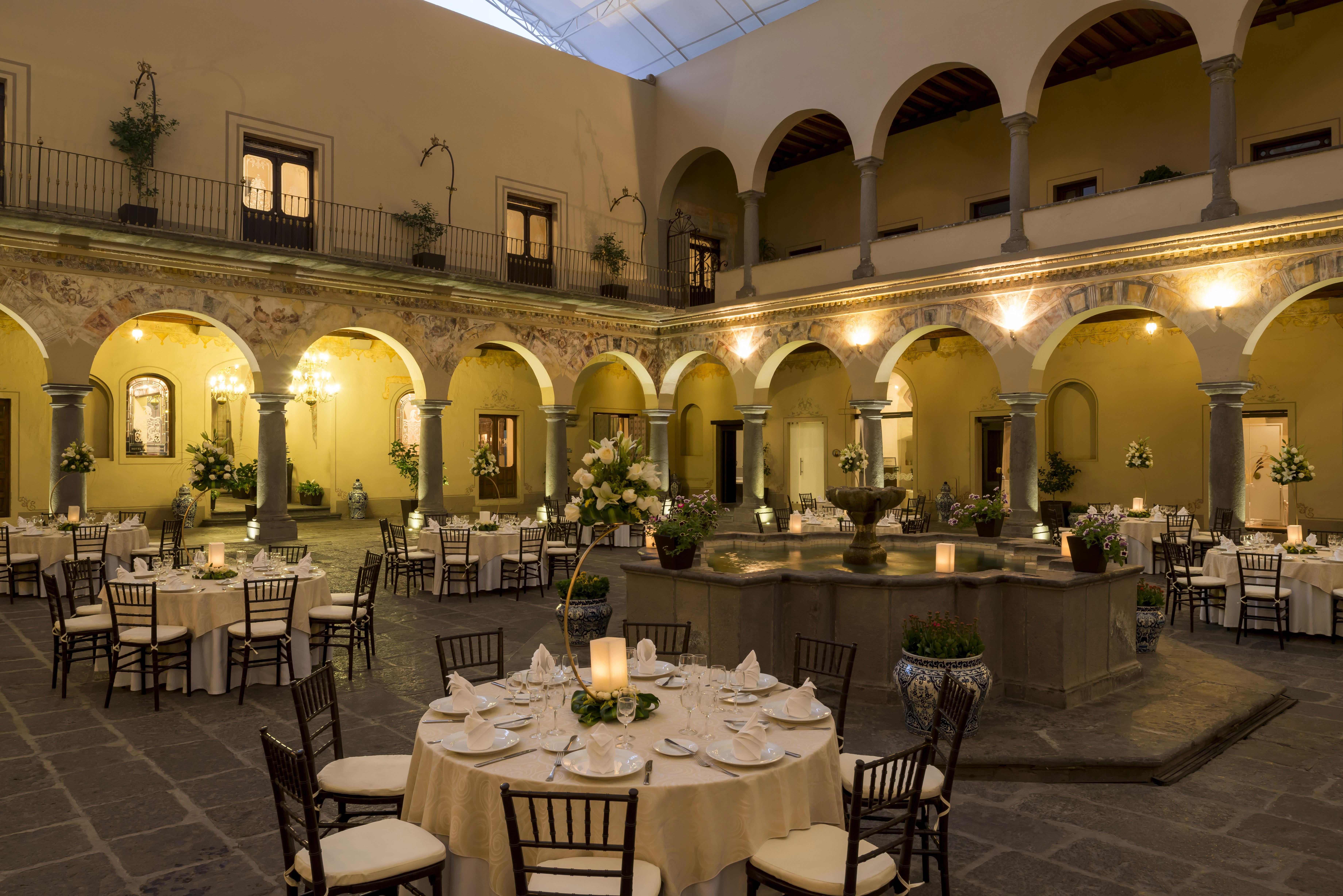 Hotel Quinta Real Puebla de Zaragoza Esterno foto The interior of the hotel